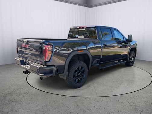 2024 GMC Sierra 2500 AT4