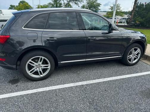 2017 Audi Q5 2.0T Premium Plus