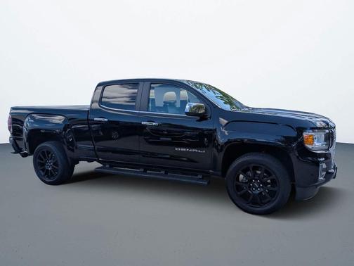 2022 GMC Canyon Denali