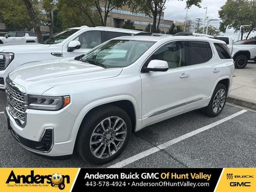 2023 GMC Acadia Denali