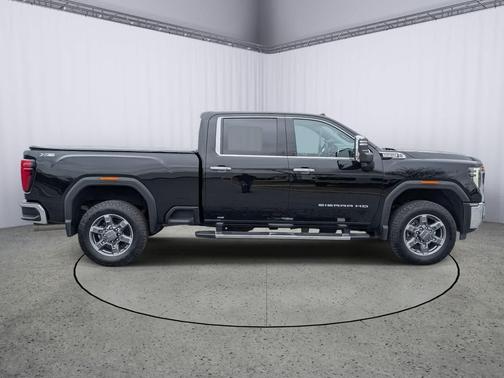 2025 GMC Sierra 2500 SLT