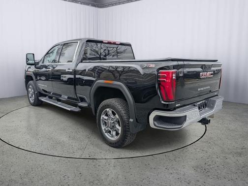 2025 GMC Sierra 2500 SLT
