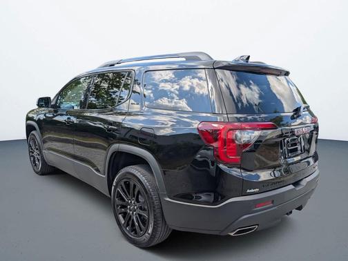 2023 GMC Acadia AWD SLE