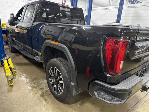 2023 GMC Sierra 2500 AT4