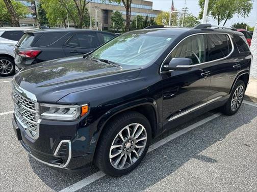 2022 GMC Acadia Denali