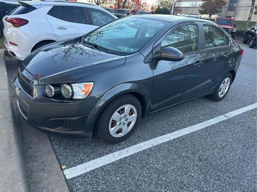 2016 Chevrolet Sonic LS