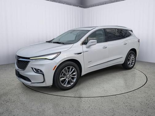 2024 Buick Enclave Avenir FWD