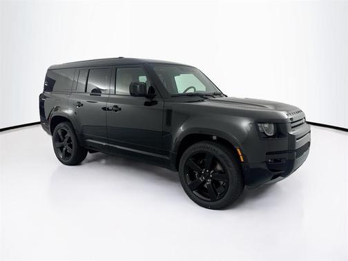 2026 Land Rover Defender V8