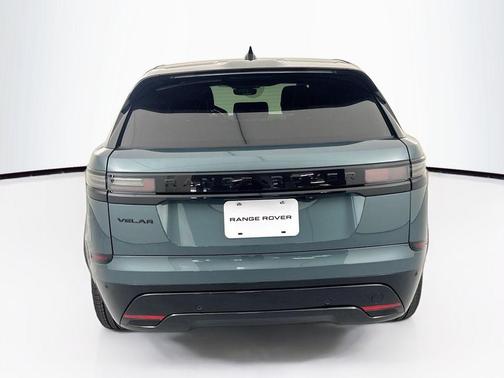 Giola Green Metallic 2026 Land Rover Range Rover Velar Belgravia Edition