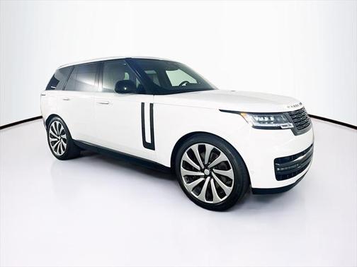 2025 Land Rover Range Rover P530 SE