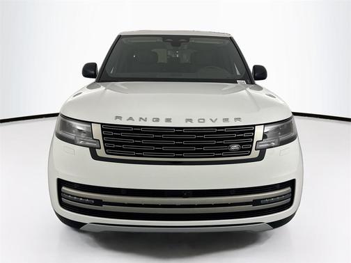2026 Land Rover Range Rover P400 SE
