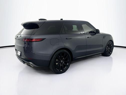 Varesine Blue Metallic 2025 Land Rover Range Rover Sport SE