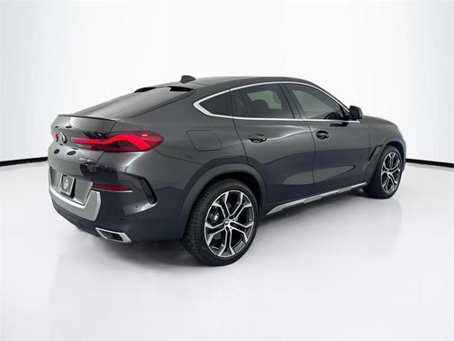 2022 BMW X6 xDrive40i