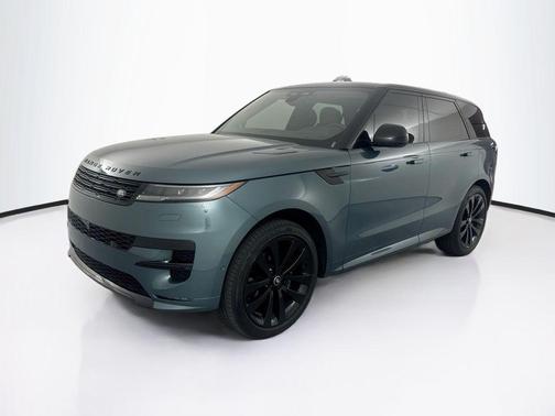 Giola Green Metallic 2025 Land Rover Range Rover Sport SE