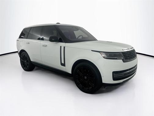 2023 Land Rover Range Rover P530 SE