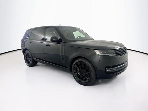 Santorini Black Metallic 2026 Land Rover Range Rover P530 SE 7 Seat