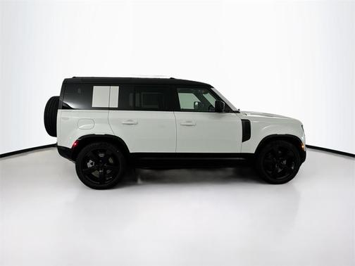 2026 Land Rover Defender P400 X-Dynamic SE