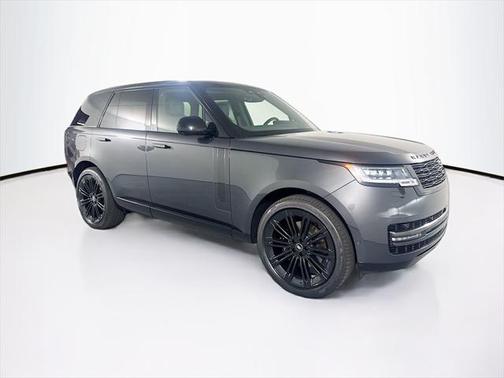 2025 Land Rover Range Rover P400 SE