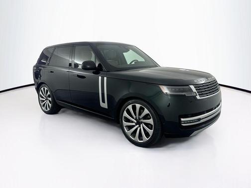 British Racing Green SV Bespoke Ultra Met Gloss 2026 Land Rover Range Rover P530 Autobiography
