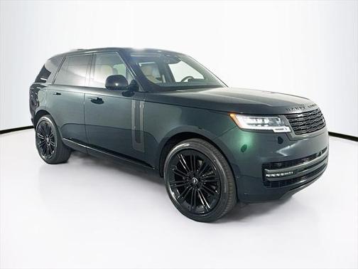 2025 Land Rover Range Rover P400 SE