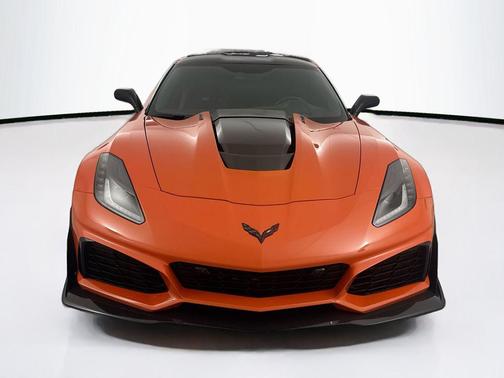 Sebring Orange Tintcoat 2019 Chevrolet Corvette ZR1