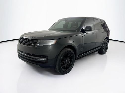 Santorini Black Metallic 2025 Land Rover Range Rover P530 SE