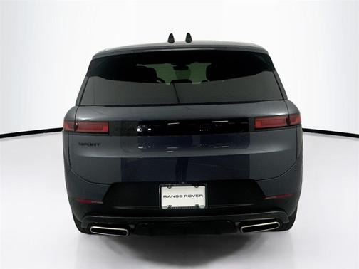 2024 Land Rover Range Rover Sport SE