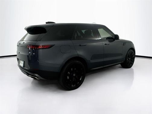 2024 Land Rover Range Rover Sport SE