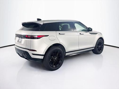 2024 Land Rover Range Rover Evoque Dynamic SE