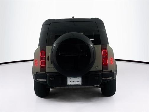 2023 Land Rover Defender 110 X-Dynamic SE