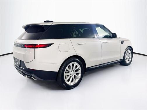 2025 Land Rover Range Rover Sport P360 S