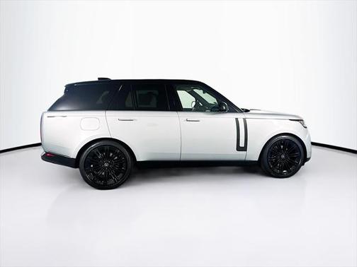 2025 Land Rover Range Rover P530 SE