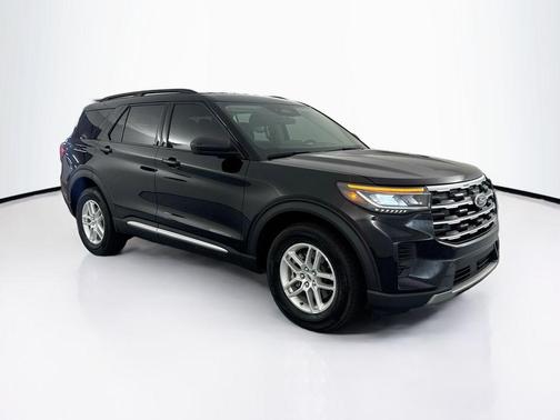 AGATE BLACK METALLIC 2025 Ford Explorer Active