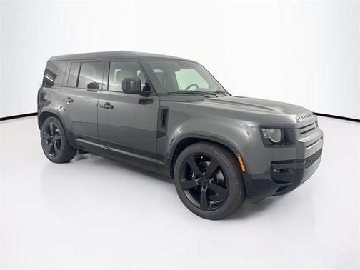 2026 Land Rover Defender 110 V8