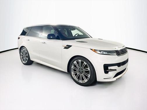 2025 Land Rover Range Rover Sport SE