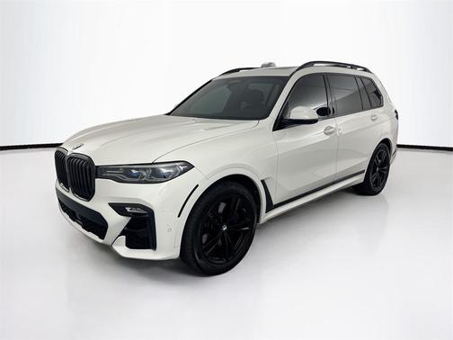 2020 BMW X7 M50i