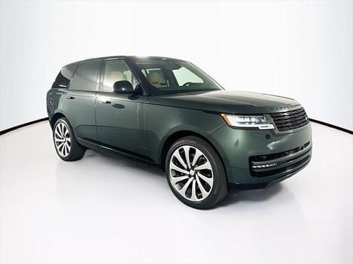2025 Land Rover Range Rover P530 SE