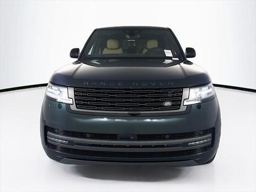 2025 Land Rover Range Rover P530 SE 7 Seat