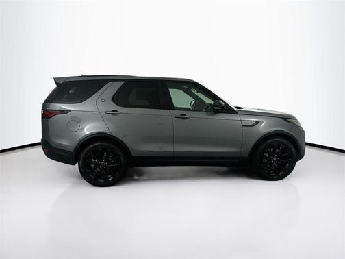 2026 Land Rover Discovery S
