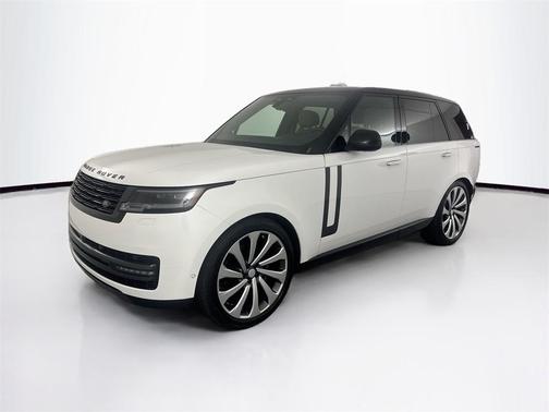2025 Land Rover Range Rover P400 SE
