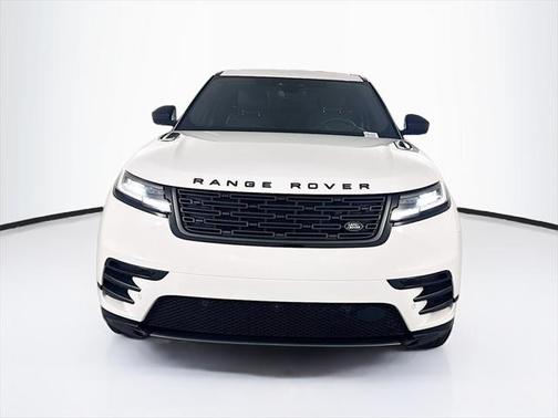2026 Land Rover Range Rover Velar P250 SE R-Dynamic