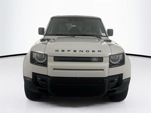 2026 Land Rover Defender P400 X-Dynamic SE