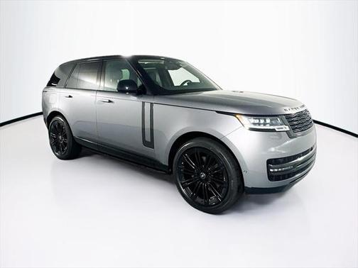 2025 Land Rover Range Rover P400 SE