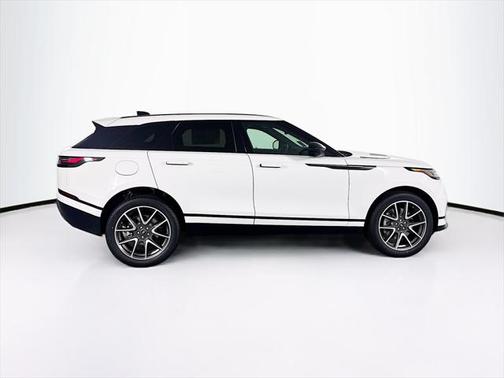 2026 Land Rover Range Rover Velar P400 Dynamic SE