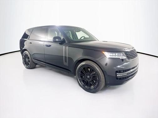 2025 Land Rover Range Rover P530 SE 7 Seat