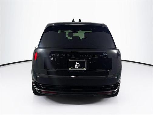 2025 Land Rover Range Rover P530 SE 7 Seat