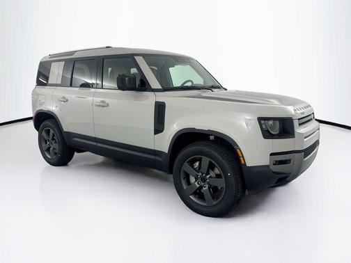 Borasco Grey Metallic 2026 Land Rover Defender P300 S
