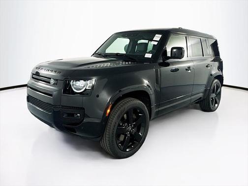 2025 Land Rover Defender 110 P400 X-Dynamic SE