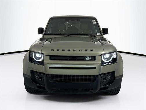 2025 Land Rover Defender 110 P500 X-Dynamic SE