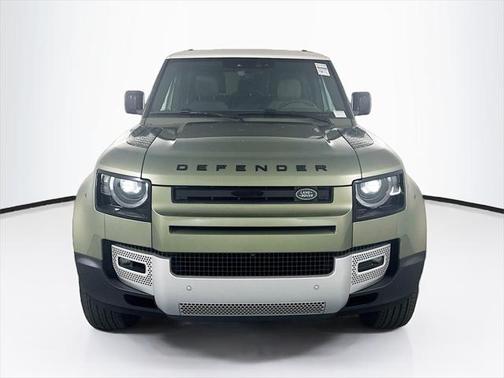 2025 Land Rover Defender 90 P300 S